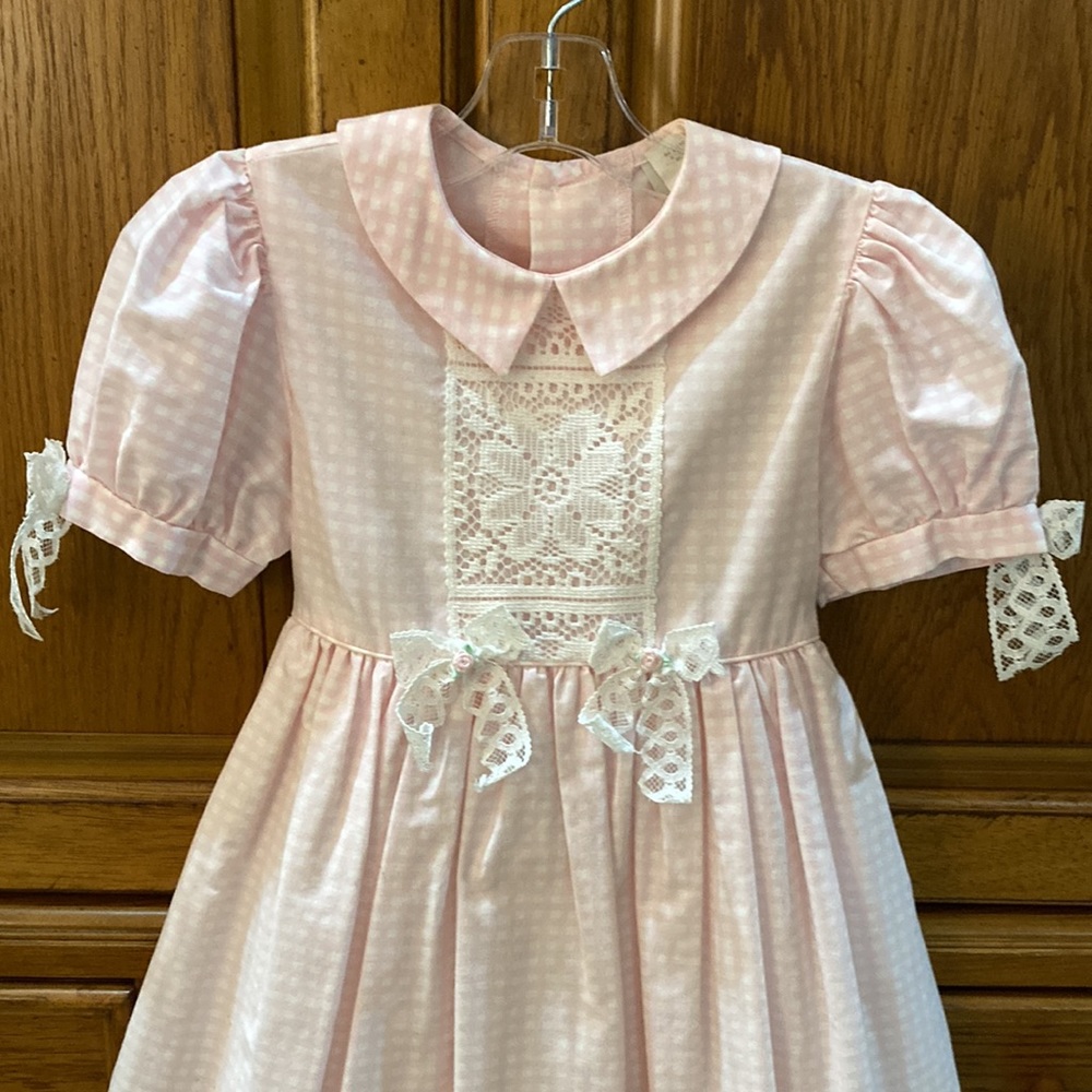 Vintage, Girls Size 6, pink checked dress with built in slip. - Picture 2 of 8